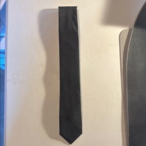 Geoffrey Beene Classic Black Tie